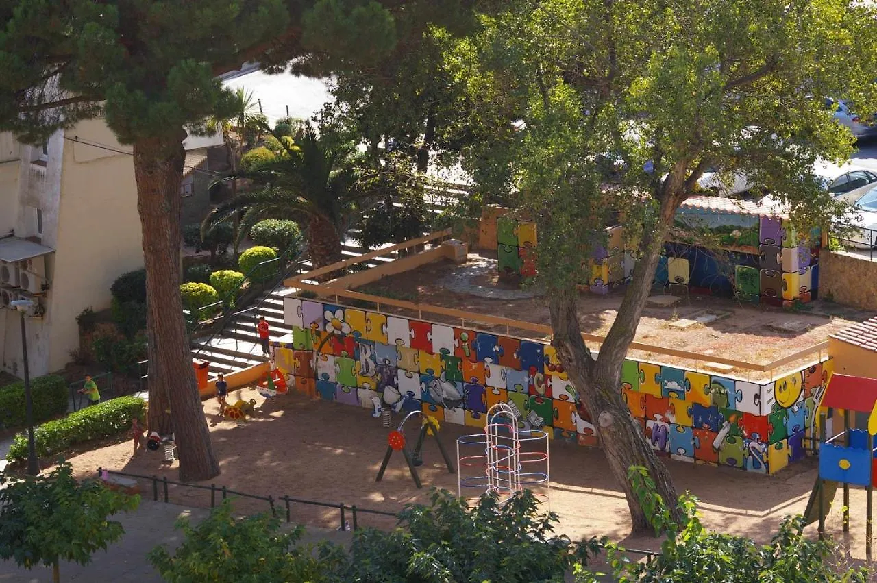Apartamento Carabelasiente La Brisa Del Mar Tossa de Mar Spanien